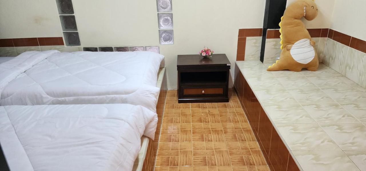 הוסטל צ'יאנג מאי Cozy Nest Cnx מראה חיצוני תמונה